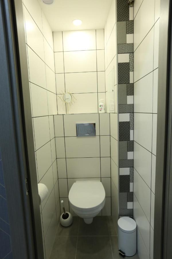 Comfy 2 Room Apartment - Free Parking - 350Mbps Wifi - Netflix Kaunas Exterior foto